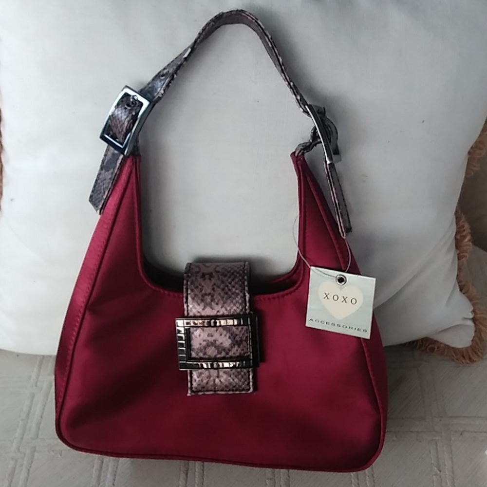 Xoxo purse
